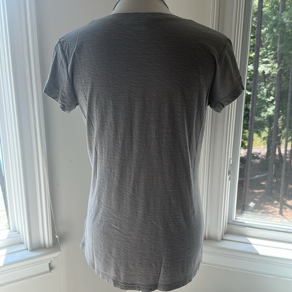 James Perse U-Neck Slub SS Tee, Grey, Size 2 (Medium), Like New - Picture 4 of 6